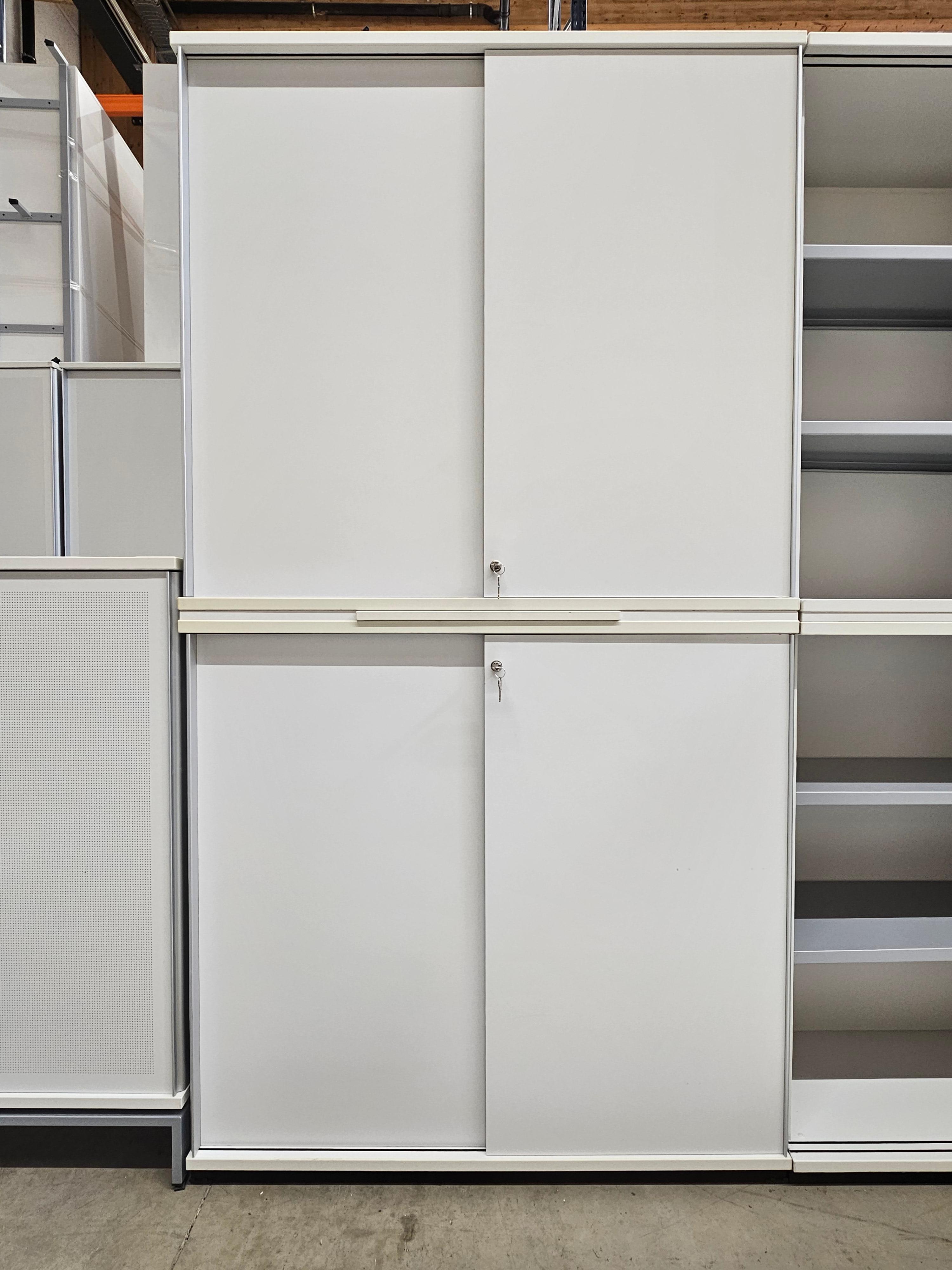 Armoire bois