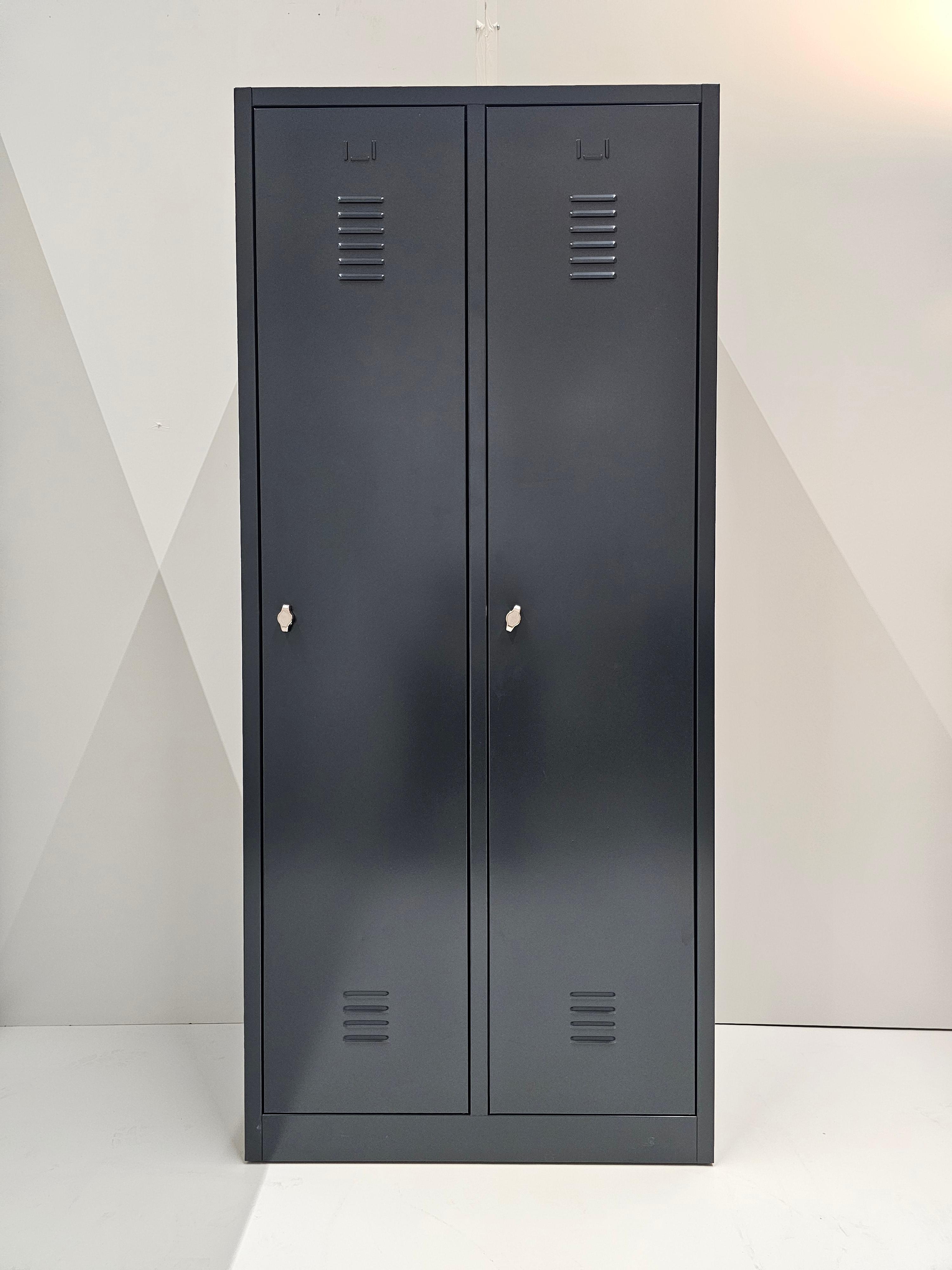 NEUF Vestiaire industriel