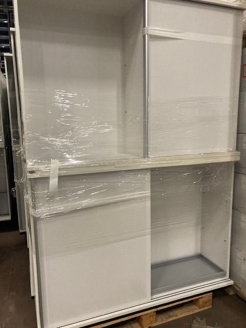 VENDUE Armoire H 2 corps 160