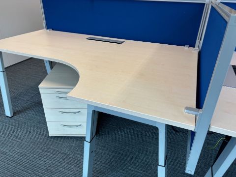 VENDU Bureau retour Gauche