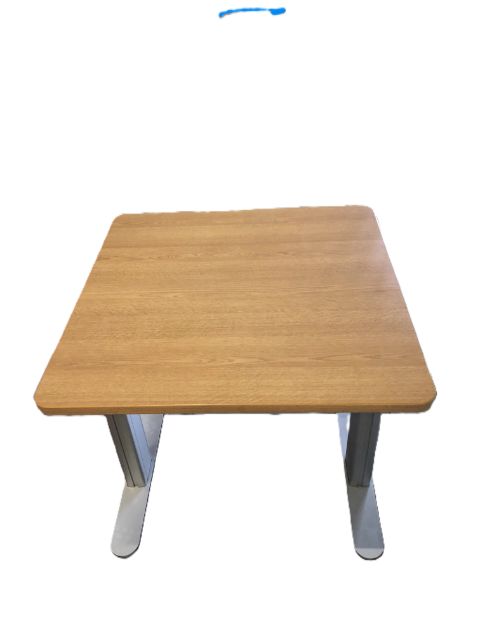 Bureau Réglable en Hauteur 80*80 cm